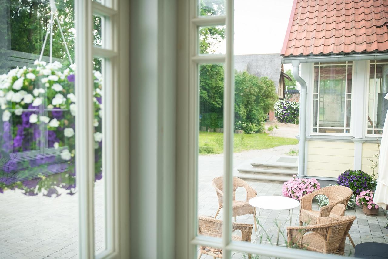 Botique&SPA Hotel Berkenes Manor Ziedkalne Exterior foto