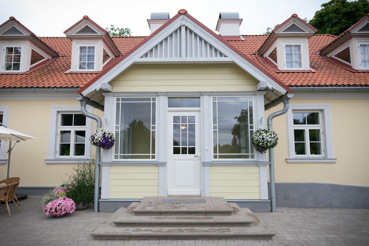Botique&SPA Hotel Berkenes Manor Ziedkalne Exterior foto